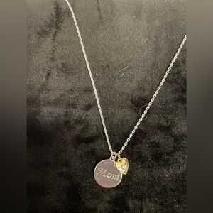 Silver tone ‘Mom' with small gold heart Necklace NIB